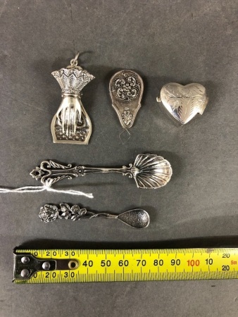 Lot inc. 2 Sterling Silver Salt Spoons, SS Heart Locket, SS Glove Clip & SS Needle Threader