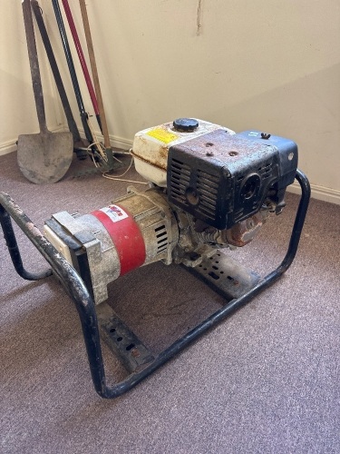 Dunlite Portable Generator Serial #100005309 w. Honda GX240 8.0 Engine