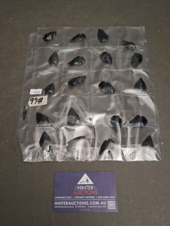 20 OBSIDIAN Stone Arrowheads
