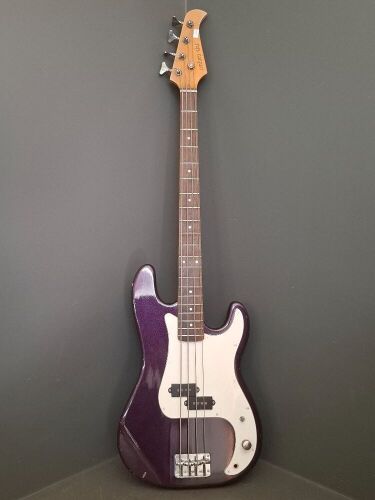 Century Star Bass Electric Guitar
