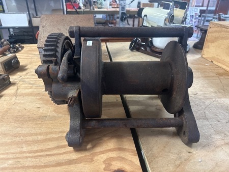 Dawn MFG Co Australia All Steel 2 Ton Hand Operated Winch