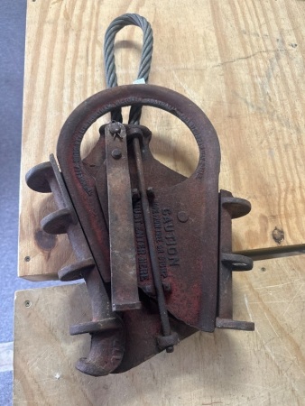 Vintage Trewhella Bros Pty Ltd, Victoria Australia Log Puller/Snatch Block