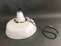 XL Industrial Vintage White Enamel Light Pendant – Wired