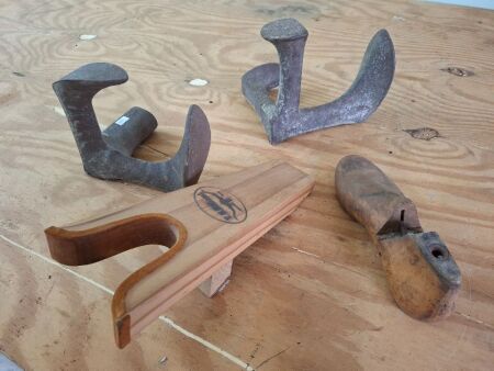 Lot of Vintage Shoe Equipment
