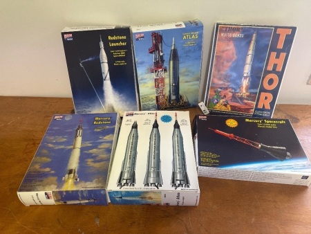 6 x Rocket / Space Craft Models