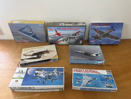 7 x US Military Aeroplane Models
