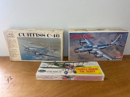3 x US Aeroplane Models