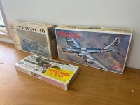 3 x US Aeroplane Models - 3