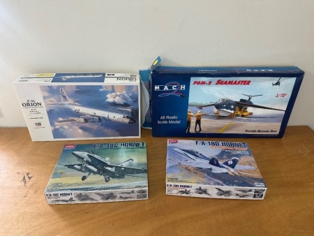 4 x US Military Models