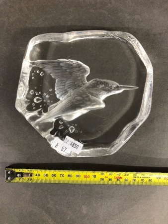Crystal Paperweight of Diving Kingfisher Signed Mats Jonasson Sweden