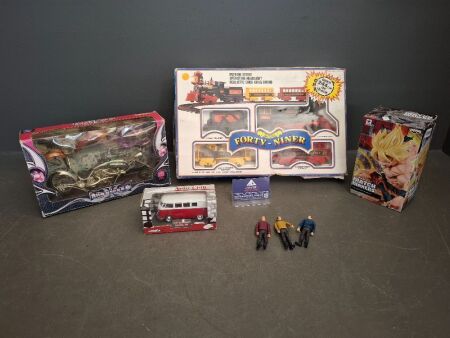 Lot of Vintage Toys - Incs Train Set, 3 Star Trek Figurines, Dragon Ball Z Match Makers Figure & More