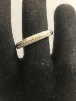 18ct Gold & Double Row Diamond Band - 5