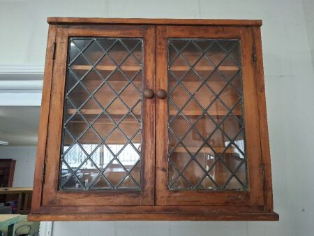 Wall hanging/mount leadlight display cabinet
