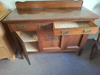 Vintage sideboard with carved door and brass handles - 2