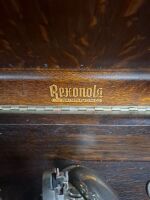 Rexonola upright gramophone - 2