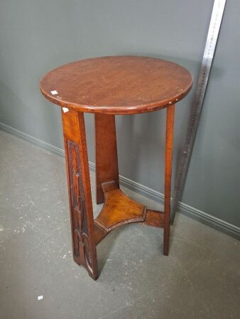 Arts and Craft Oak Side Table