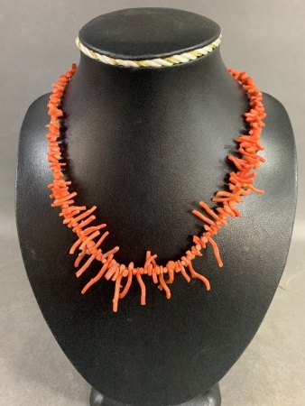 1920's Branch Coral Necklace