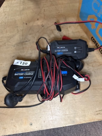 2x PROJECTA battery chargers - 4amp, 1.5amp