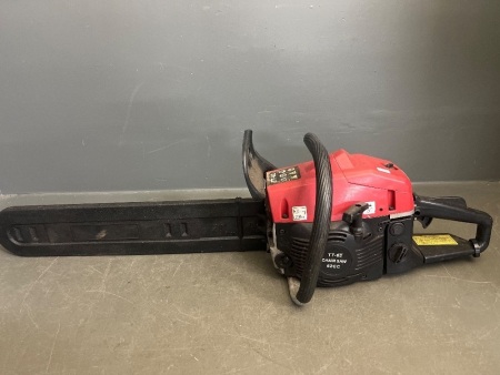 TT-62 chainsaw with 22in bar