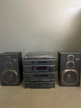 AKAI stereo system