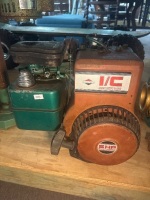 5HP Briggs and Stratton stationary motor