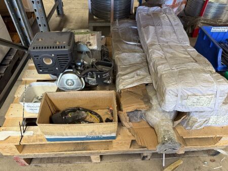 Rear axle assemblies (x6) and Honda engine - REMOVED BY VEDOR - NO LONGER AVAILABLE