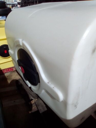 1 x 1500 Liter Tank Natural