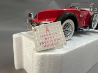 1928 Stutz Blackhawk Boattail &ndash; Red - 3
