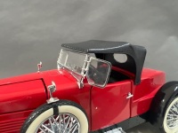 1928 Stutz Blackhawk Boattail &ndash; Red - 3