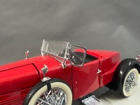 1928 Stutz Blackhawk Boattail &ndash; Red - 5
