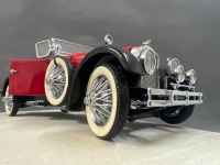 1928 Stutz Blackhawk Boattail &ndash; Red - 6