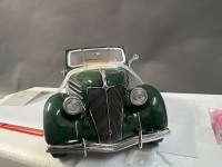 1936 Ford Deluxe Cabriolet (MIB) - 4