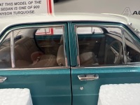 1967 Holden HR Premier Sedan Tennyson Turquoise - 8