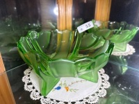 Green depression uranium/glow glass bowl - 2