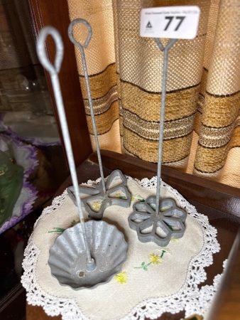 3x Vintage French alloy patisserie irons