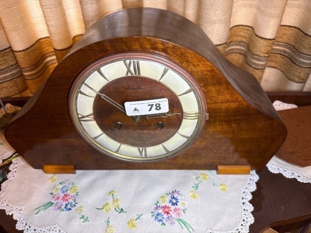 Unicorn mantel clock - no key