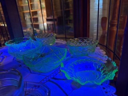 3x green depression uranium/glow glass pin dishes or bowls