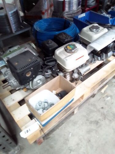 3 x Honda Engines and Hose