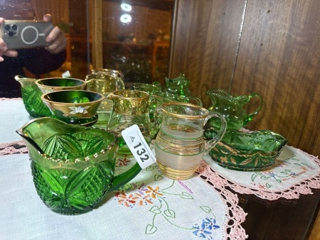 Assortment of cream jugs and dishes