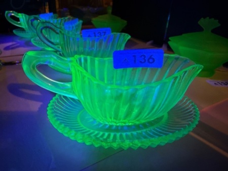 Green depression, glass cream jug and dish (QTY CHOICE 136, 137)