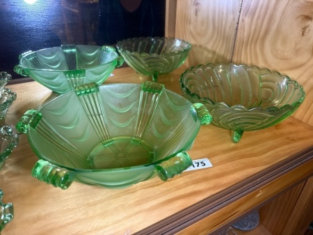 2x Green depression, glass salad bowls