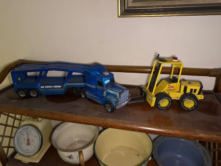 Tin Tonka forklift toy plus model truck