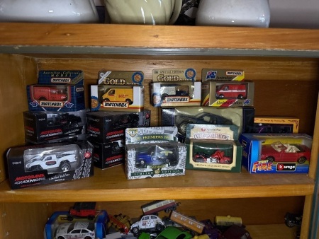 Assorted lot of model cars, etc. In original boxes.
