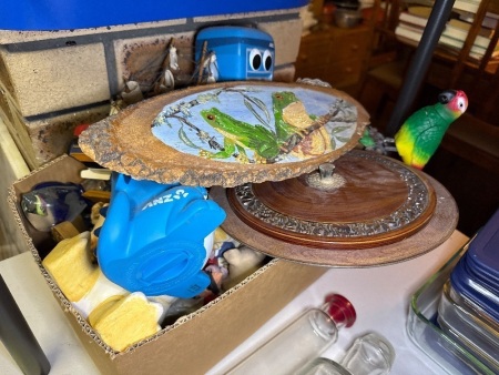 A mixed box lot