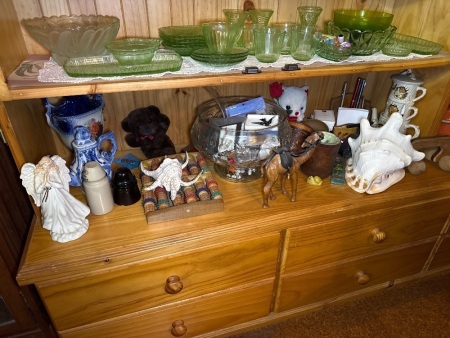 Shelf lot of assorted items