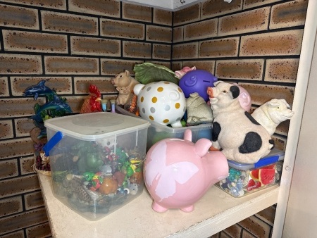 Assorted shelf lot