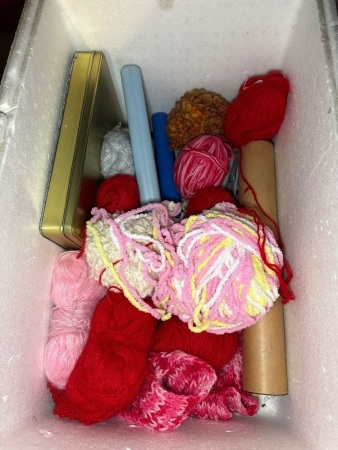 Assorted knitting pieces