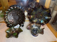 2 amethyst carnival glass plates +2 dishes