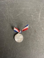 Victory Medal 1945 - R/W/B Ribbon - 2