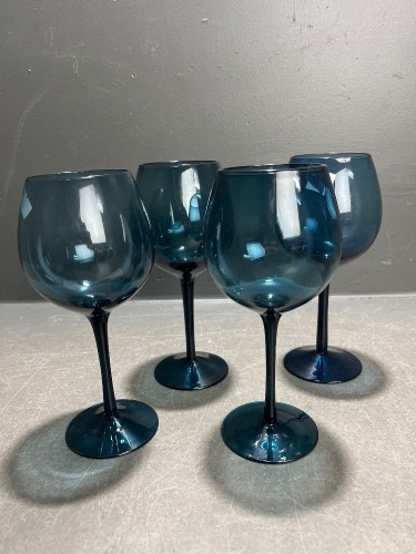 4 x Blue Wine Goblets